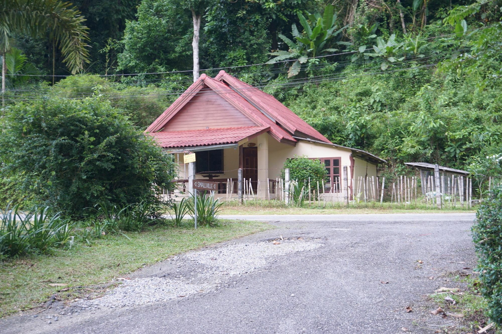 Smallville Resort Ranong Exterior foto